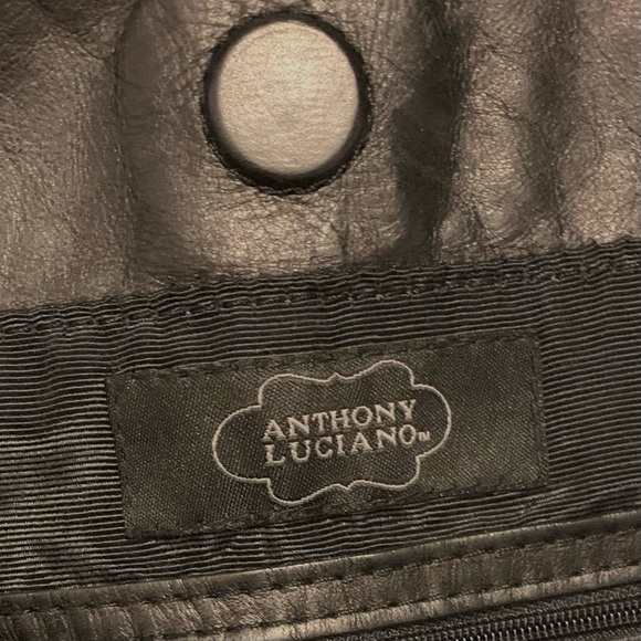 ANTHONY LUCIANO Authentic Leather 
Custom Made Hand Bag, Large White/Black - Picture 12 of 14